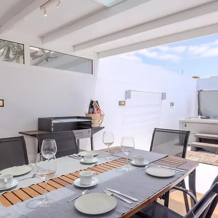 Kakariko Apartment Playa Honda (Lanzarote)