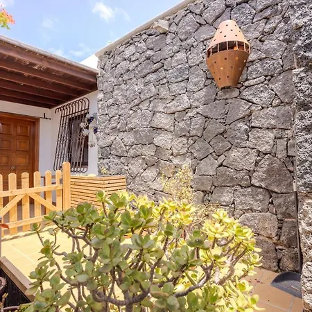Kakariko Apartment Playa Honda (Lanzarote)